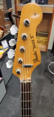 Fender Bass V 4