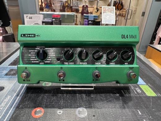 Line 6 - DL4 MKII