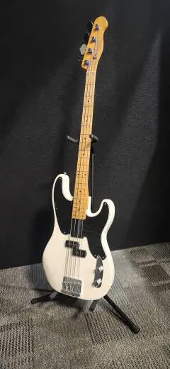 Fender - 013-8412-701