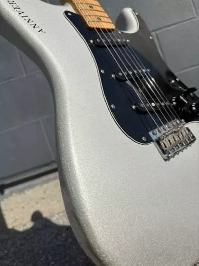 1979 Anniversary Strat 2