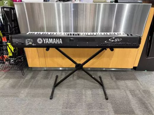 Yamaha S80 Synthesizer 2