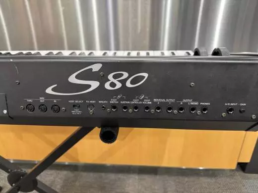 Yamaha S80 Synthesizer 2