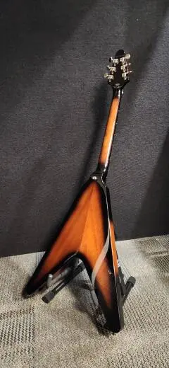 Epiphone - EIFV7TBNH 2