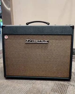 Traynor - YCV4050