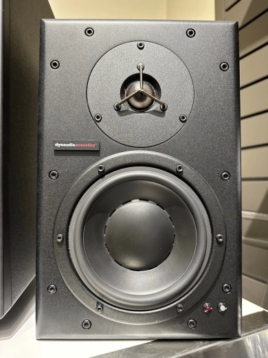 Store Special Product - Dynaudio - BM6A