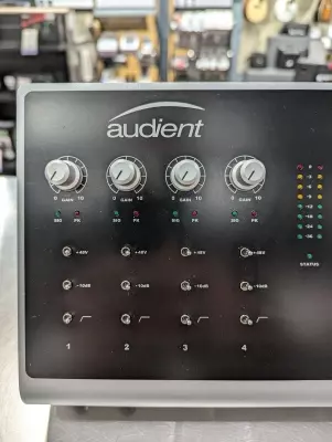 Audient - ID44 4