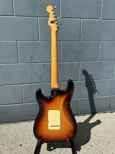 Squier 80's JV Strat 2