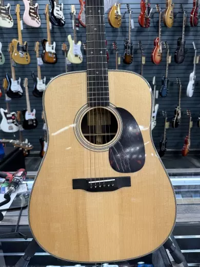 Eastman E20D Dreadnought
