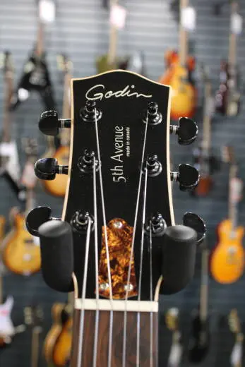 Godin Guitars - 5th Avenue CW Kingpin II HB Hollowbody Guitar - Cognac Burst 2
