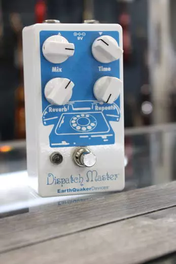 EarthQuaker Devices - Dispatch Master Delay/Reverb Pedal V3