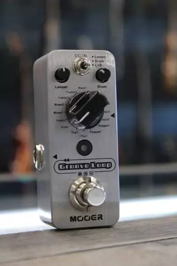 Mooer - Groove Loop Drum Machine Looper Pedal