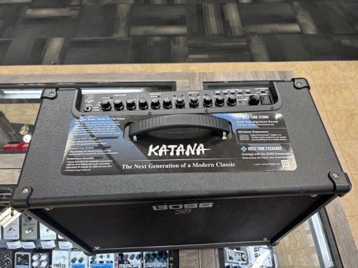 BOSS - Katana Gen 3 Combo Amplifier - 100 Watt 2