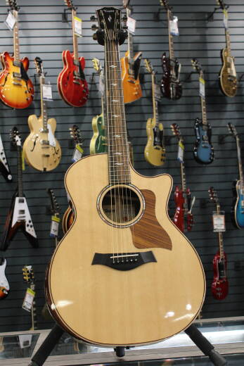 Store Special Product - Taylor Guitars - 814ce Grand Auditorium Spruce/Rosewood Acoustic-Electric Guitar w/Armrest