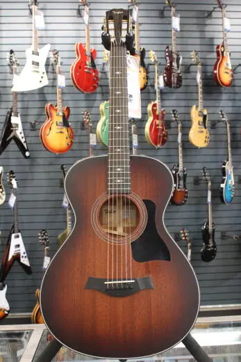 Taylor Guitars - 322e 12-Fret Grand Concert Acoustic-Electric Guitar w/V-Class Bracing