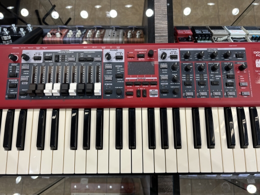 Nord - Electro 6D 61-Key Semi-weighted Waterfall Keyboard 2
