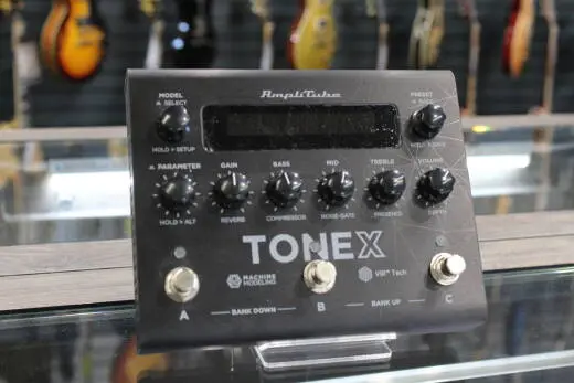IK Multimedia - TONEX Pedal - Black