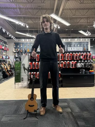 Breedlove USA Tenor ukulele 4