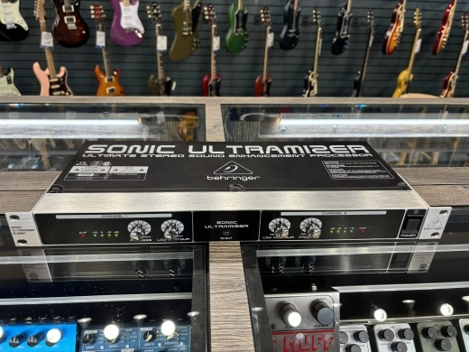 Behringer - Sonic Ultramizer, Ultimate Stereo Sound Enhancement Processor