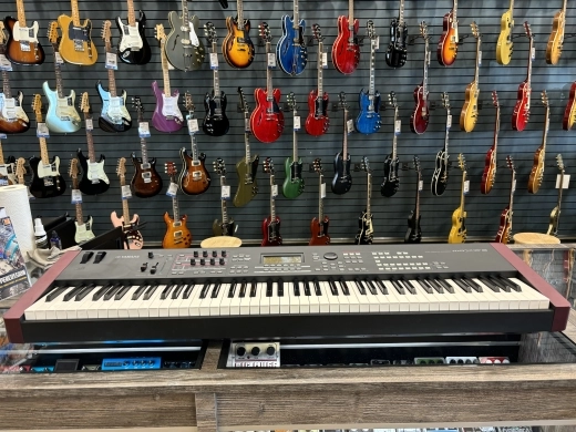 Yamaha - MOXF8