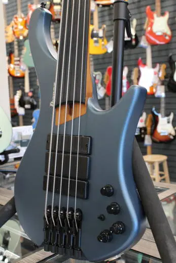 Ibanez - EHB Ergonomic Headless Bass w/Bag - Arctic Ocean Matte 2