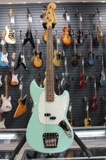 Squier - 037-4570-557