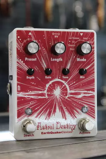 EarthQuaker Devices - Astral Destiny Octave Reverb Pedal