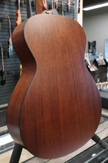 Taylor Guitars - 322e 12-Fret Grand Concert Acoustic-Electric Guitar w/V-Class Bracing 2