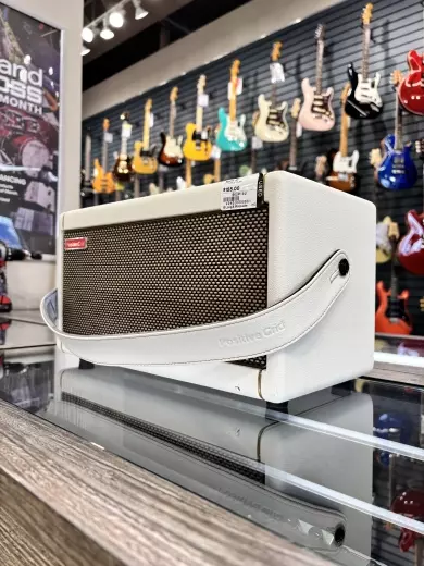 Positive Grid - Spark 40-Watt Smart Guitar Amp & Bluetooth� Speaker 2