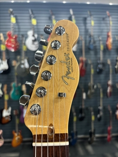 Fender - American Professional II Telecaster, Rosewood Fingerboard - 3-Colour Sunburst 2