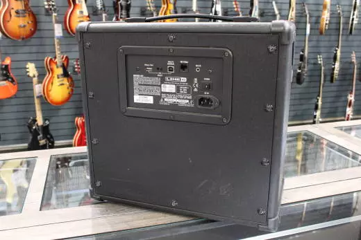 Line 6 - Spider V 30-Watt 1x8 MkII Combo 2
