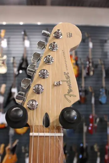 Fender - Limited Edition Player Stratocaster with Roasted Pau Ferro Fingerboard - Black 2