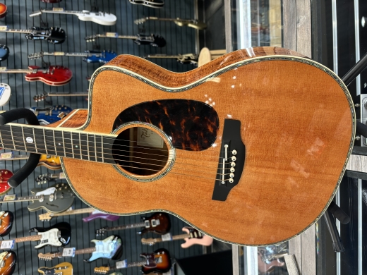 Cutaway Solid Sitka Spruce/Hawaiian Koa Acoustic/Electric Guitar with Case 3