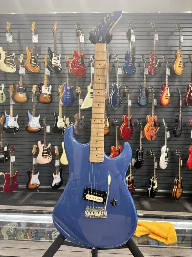 Kramer - Baretta Special Electric Guitar - Candy Blue