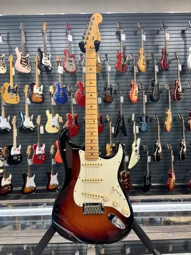 Fender - American Standard Stratocaster MPL - 3 Tone Sunburst
