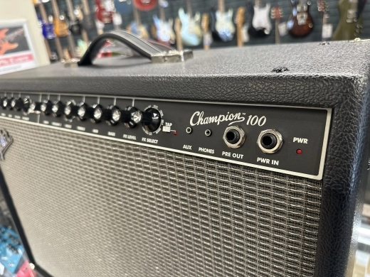 Fender Champion 100 2