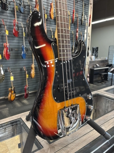 Squier - Vintage Modified Precision Bass PJ - 3-Color Sunburst 2