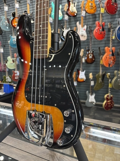 Squier - Vintage Modified Precision Bass PJ - 3-Color Sunburst 2