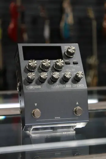 BOSS - IR-200 Amp and Cabinet Simulator