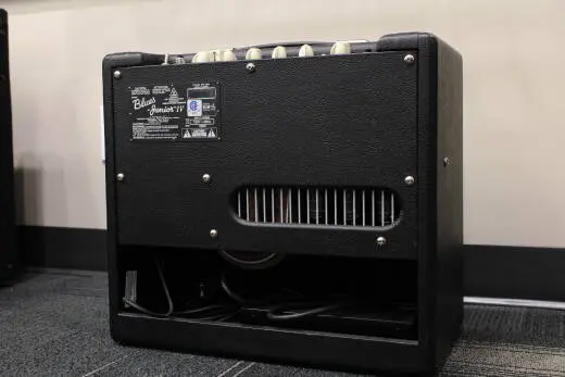 Fender - Blues Junior IV 15W 1x12 Tube Combo Amp - Black 2