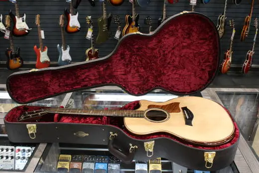 Taylor Guitars - 814ce Grand Auditorium Spruce/Rosewood Acoustic-Electric Guitar w/Armrest 2