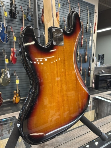 Squier - Vintage Modified Fretless Jazz Bass - 3-Color Sunburst 2