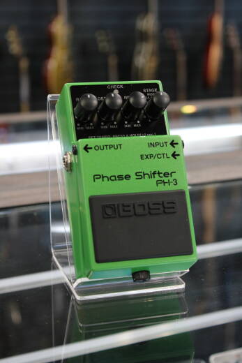 BOSS PH-3 Phase Shifter Pedal | Long & McQuade