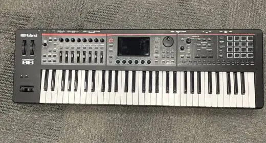 Roland - FANTOM-06