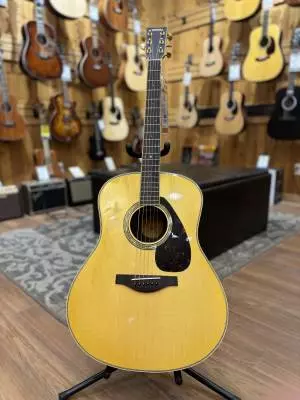 Yamaha - LL6ARE