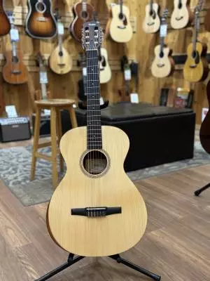 Taylor Guitars - ACADEMY 12E-NV3