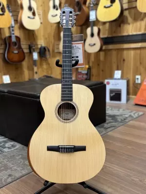 Taylor Guitars - ACADEMY 12E-NV3