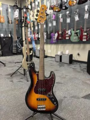 Squier - 037-4531-500