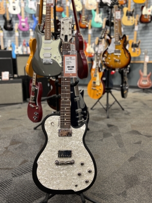Godin Guitars - G48465