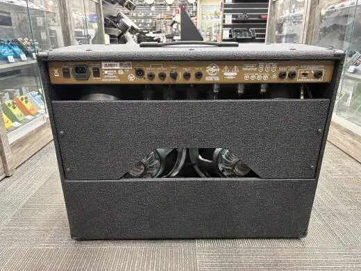 Traynor - Custom Special 90 Watt 2x12 Guitar All-Tube Combo Amp 2