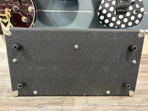 Ampeg - SVT Classic 300 Watt Bass Head 2